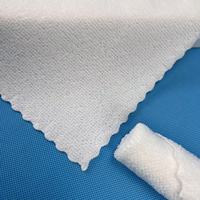 Serviette d'aviation jetable chaude et froide en microfibre blanche roulée dans le plateau