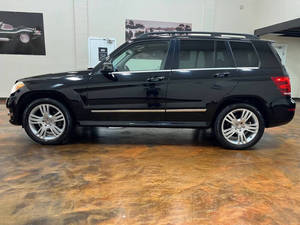 Prix de Gros Voitures d'Occasion Économiques 2015 GLK 350 SUV 4 portes Cuir Conduite à Gauche Toit Ouvrant Caméra Arrière DVD Bonne Consommation MP3 Sans Clé - Product Image 4