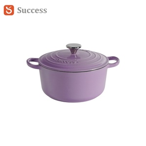 <span class=keywords><strong>Cocotte</strong></span> en fonte <span class=keywords><strong>émaillé</strong></span>e avec couvercle, robuste, compatible induction, prête pour le <span class=keywords><strong>four</strong></span>, vente en gros usine OEM - Product Image 2