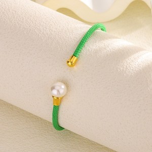 Nouveau <span class=keywords><strong>bracelet</strong></span> en acier inoxydable avec boucle, <span class=keywords><strong>bracelet</strong></span> en acier titane tressé 3D réglable pour femmes, accepte les couleurs personnalisées - Product Image 5