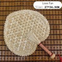 Éventail en paille tressée naturelle de style chinois vintage avec bordure en dentelle de bambou en forme de cœur, ornement mural pour la maison, accessoire de refroidissement pour le camping en extérieur