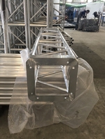 Alliage d'aluminium 320*320mm Vis Truss Éclairage de scène Vis pour mariage Truss Event Display Bolt Truss System