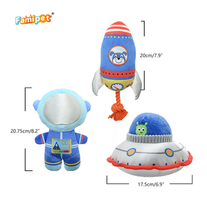 Famipet özel toptan yeni tasarım yabancılar serisi komik yumuşak dolması kırışık Pet Squeak oyuncak gıcırtılı peluş oyuncak köpek Set - Product Image 2