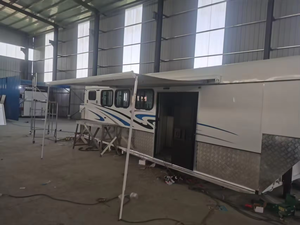 Remorque pour chevaux TrailBlaze Deluxe avec logement, cuisine, salle de bain, en acier galvanisé, remorque personnalisée - Product Image 5