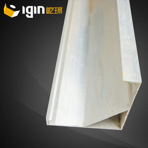 Profil d'angle de mur-rideau en aluminium Igin 26555 pour décoration en verre architectural, design minimaliste - Product Image 1