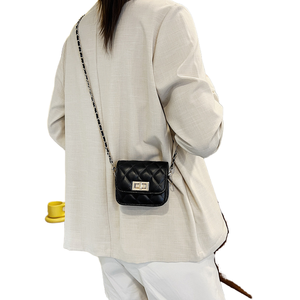 Jianghu Hot Sale 1 MOQ Women's PU Fashion Lady Candy Waterproof Crossbody <b>Sling</b> Bag Chains Diamonds Summer Spring Autumn Winter - Product Image 6