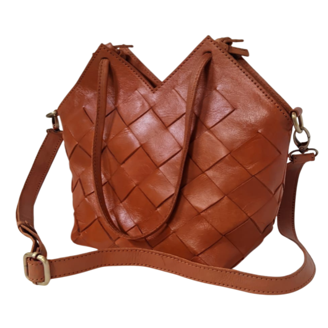 สีน้ำตาล