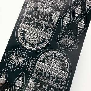 Nouveau <span class=keywords><strong>pochoir</strong></span> personnalisé en plastique pour henné temporaire, autocollant de <span class=keywords><strong>peinture</strong></span> corporelle, étanche et réutilisable, modèle PVC pour main et pied, idéal pour les fêtes - Product Image 3