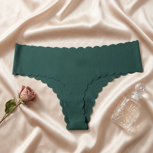 Culottes string côtelées sans couture pour femmes, bord ondulé festonné, couleur unie, taille basse, pour le sport et le yoga, OEM ODM - Product Image 2