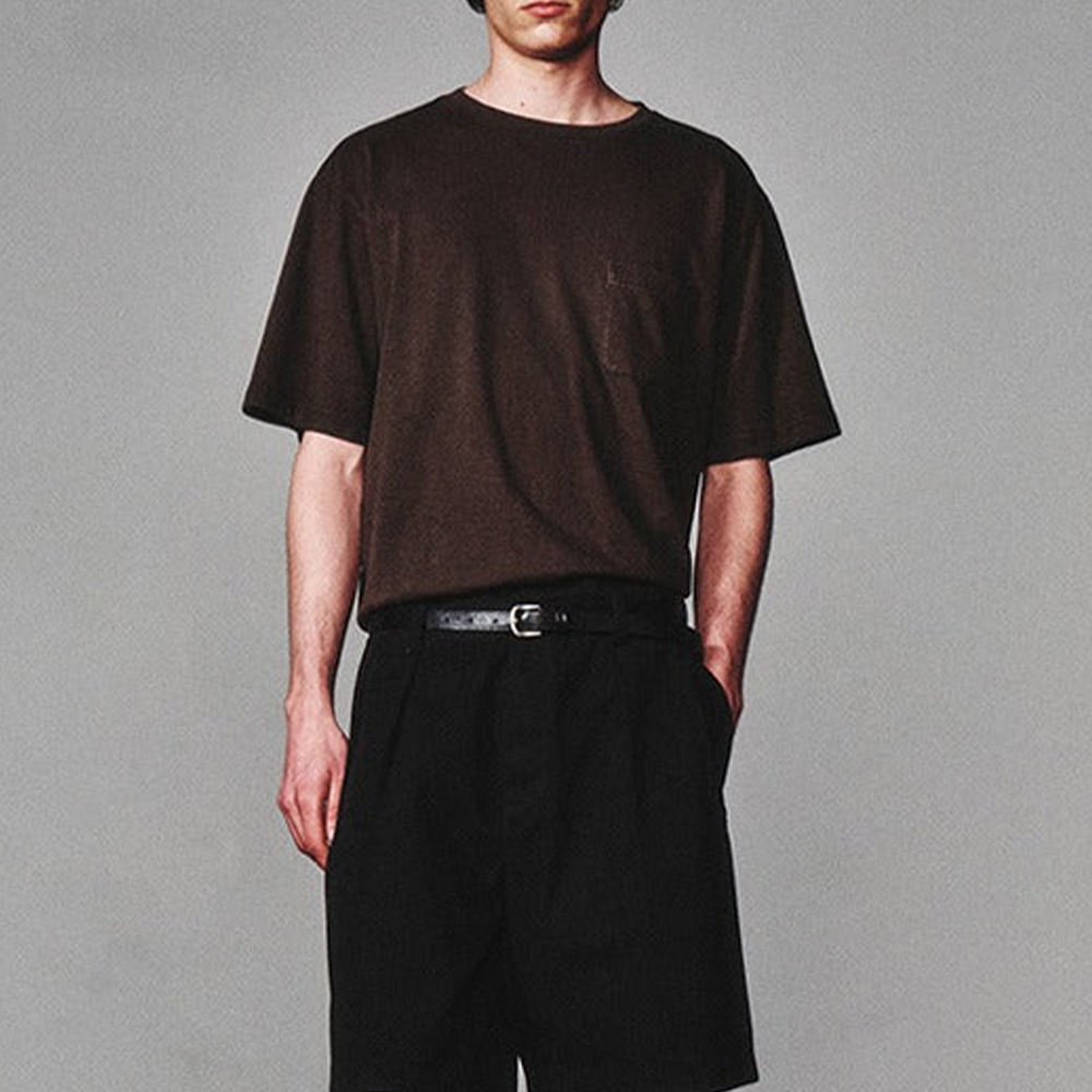 สีน้ำตาล