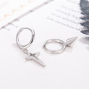 Pendientes de plata con aguamarina natural auténtica, juego de cadena y aretes, trébol, atrapasueños, pendientes de plata. - Product Image 1