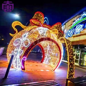 Grandes lumières LED en forme d'arche, attrayantes, pour décorations de Noël, du Nouvel An et de paysages festifs - IP65 étanche, personnalisable - Product Image 1