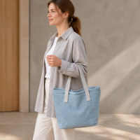Sac fourre-tout pliable en toile personnalisé avec double ouverture et lettres texturées, sac à bandoulière OEM ODM pour marques de vente au détail et boutiques