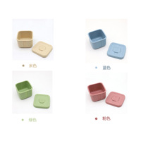 Boîte de conservation moderne et minimaliste en silicone pour aliments pour bébés, avec couvercle hermétique, pour la congélation et la portionnement des aliments complémentaires pour nourrissons