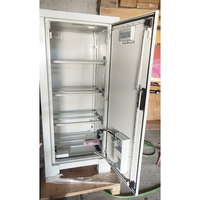 IP55 IP65 IP66 IP67 IP68 OEM ODM équipement boîtier d'alimentation armoire de télécommunication extérieure avec système de refroidissement de climatiseur