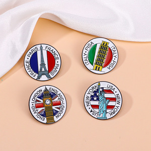 Broches en alliage à succès : Panneaux de ville, Statue de la Liberté, Tour de Pise, Big Ben, Tour Eiffel – Idéales pour sacs et vêtements - Product Image 1