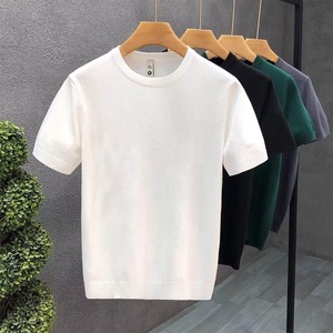 เสื้อยืดแขนสั้นถักสำหรับผู้ชายในฤดูร้อน เสื้อไหมน้ำแข็งบางเบา แขนสั้น สีขาว สำหรับใส่เป็นเสื้อตัวในหรือเสื้อตัวเดียว - Product Image 3