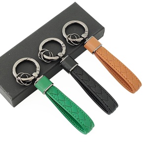 New Fashion Car Key Chains Brand Logo Metal Black Key <b>Holder</b> Keychain Accessories Gift Custom Leather Keychain - Product Image 1