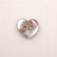Boutons en coquille d'ormeau en forme de cœur en gros, boutons en coquille naturelle à l'éclat nacré pour chemises, robes, vestes, fournisseurs de vêtements