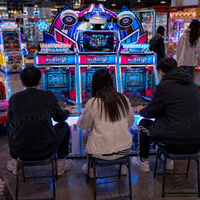 Machine de jeu d'arcade à pousse-pièces OEM ODM personnalisée pour 3 joueurs, idéale pour les parcs à thème, avec avantage de prix d'usine et fourniture de bornes d'arcade