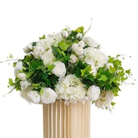 Boule de fleurs artificielle populaire faite à la main (rose et hortensia) pour la décoration florale des piliers d'allée de mariage et des banquets événementiels
