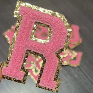 Écussons personnalisés de broderie de lettres anglaises à paillettes Écussons en chenille Écussons en chenille pour vêtements - Product Image 1