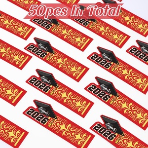 Anneaux <span class=keywords><strong>de</strong></span> <span class=keywords><strong>serviette</strong></span> <span class=keywords><strong>de</strong></span> fête <span class=keywords><strong>de</strong></span> remise des diplômes 2026 – Supports <span class=keywords><strong>en</strong></span> carton rouge et or pour décoration <span class=keywords><strong>de</strong></span> table – Anneau <span class=keywords><strong>de</strong></span> <span class=keywords><strong>serviette</strong></span> avec casquette <span class=keywords><strong>de</strong></span> remise des diplômes et message inspirant - Product Image 5