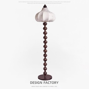 Lampe sur pied Design Factory avec source lumineuse LED et commande par interrupteur pour hôtel et maison d'hôtes - Product Image 1