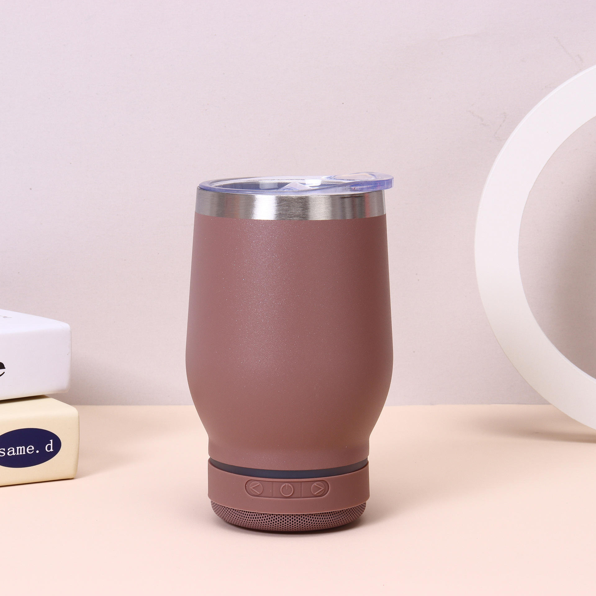 สีน้ำตาล