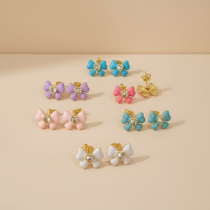 Brincos de Laço Esmaltados Banhados a Ouro 18K com Zircônia em Formato de Coração para Mulheres, Joia da Moda, Presente Delicado e Fofo em Cores Vibrantes - Product Image 1