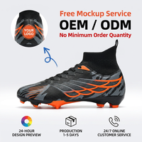 Chaussures de football tendance à imprimé dégradé, tige en PU, logo personnalisé directement de l'usine, bottes de football montantes avec chaussette intégrée, vente en gros pour garçons
