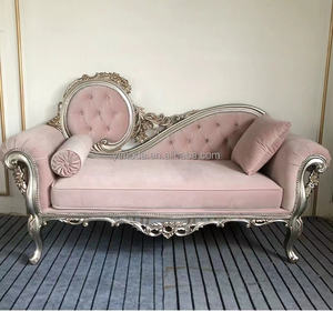 أريكة من أوراق الشمبانيا المخملية باللون الأزرق الداكن أريكة خشبية منحوتة بالطراز الأوروبي - Product Image 2