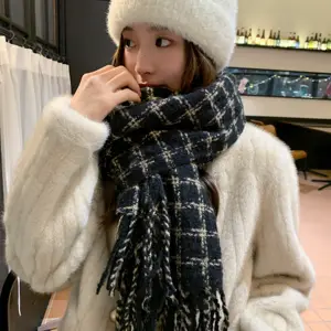 时尚韩式女孩小方格图案柔软羊绒围巾210 * 50厘米黑白男女通用冬季保暖围巾