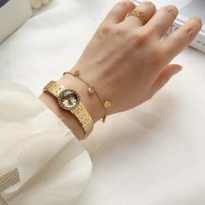 Montre à quartz pour femme, populaire, originale, vintage, exquise, à motif écorce, ornée de diamants, avec aiguilles, dorée - Product Image 6