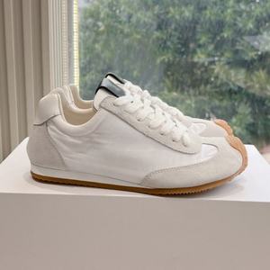 Baskets décontractées de créateur haut de gamme, tendance mode, à enfiler, en daim et maille, avec amorti et semelle intérieure en caoutchouc rehaussante - Product Image 3