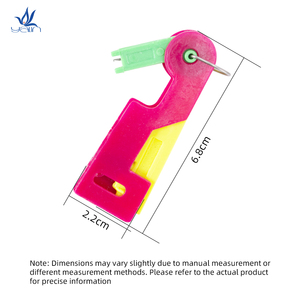 อุปกรณ์ร้อยด้ายพลาสติกสี่เหลี่ยมอเนกประสงค์แบบพกพาตะขอถักโครเชต์พร้อมบรรจุภัณฑ์กระเป๋าสไตล์เรียบง่าย - Product Image 2