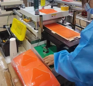 Tùy Chỉnh Y Tế-Cấp Silicone Sẹo Tấm Nhà Máy | OEM/ODM Tái Sử Dụng Loại Bỏ Vết Sẹo Vá Cho Phẫu Thuật Và C-Phần Chữa Bệnh - Product Image 6