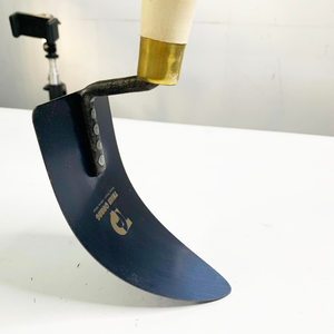 Outil truelle en acier inoxydable de haute qualité personnalisé en gros avec lame en plastique et bois OEM ODM de fabricant du Vietnam - Product Image 2