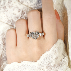 Anillo de compromiso SGARIT con corte de corazón personalizado, diamante cultivado en laboratorio, oro de 18k, VVS D 2EX 2ct, certificado IGI, anillo de joyería estilo clásico. - Product Image 3