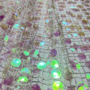 Fabricant de tissus de broderie de paillettes de dentelle de tulle creux de luxe Flash magique pour robe de style européen et français - Product Image 3