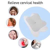 Taie d'oreiller en mousse à mémoire de forme ergonomique et respectueuse de la peau pour le soutien du cou de la colonne cervicale pour les dormeurs profonds.
