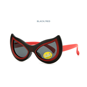 Nouvelles lunettes de soleil pour enfants <span class=keywords><strong>Spiderman</strong></span> Lunettes de soleil de protection UV Lunettes de style de personnalité de dessin animé pour bébé à la mode - Product Image 1