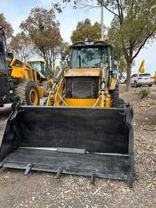 Presque neuf, chargeuse-pelleteuse Cat 420F d'origine japonaise, bon état, prix bas, haute efficacité de travail, puissance élevée, d'occasion - Product Image 6