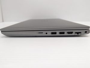 Estación de Trabajo Gráfica Móvil 3561, Portátil de Diseño y Modelado de 15.6 Pulgadas, T600 4G con Pantalla Independiente - Product Image 3