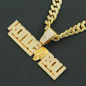 สร้อยคอจี้รูปไมโครโฟนสไตล์ฮิปฮอปสุดเท่ห์ ดีไซน์เรียบง่ายสำหรับผู้ชาย ขายดี สร้อยคอแฟชั่น เครื่องประดับขายส่ง - Product Image 1