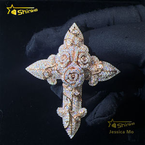 대량 재고 힙합 세련된 래퍼 쥬얼리 D VVS1 Moissanite 다이아몬드 S925 실버 로즈 골드 아이스 아웃 남자 장미 꽃 크로스 펜던트 - Product Image 4