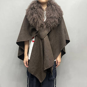 2025 Mode Winter Warm Kurzarm Abnehmbare Flauschige Mongolische Pelz kragen Cape Knit Ponchos Luxus Frauen Strick umhänge - Product Image 2