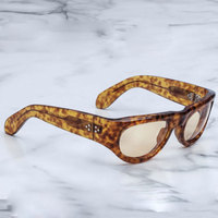 Montures de lunettes en acétate de tortue classique Mazzucchelli, fabriquées à la main en Italie