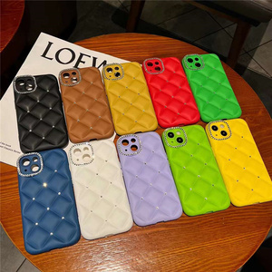 Custodia per telefono galvanica 3D bling diamond 13 pro max fodera in oro trapuntata cover per cellulare alla moda per <span class=keywords><strong>iphone</strong></span> <span class=keywords><strong>11</strong></span> 12 13 pro - Product Image 1