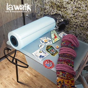 <span class=keywords><strong>Film</strong></span> adhésif <span class=keywords><strong>thermocollant</strong></span> PVA pour entoilages et doublures de broderie - Product Image 3